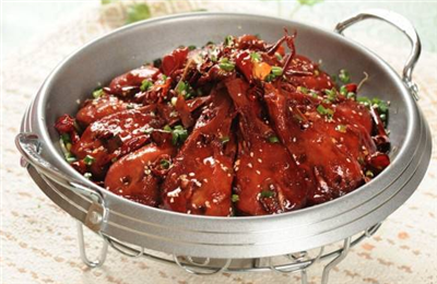 御品渝香辣鸭头